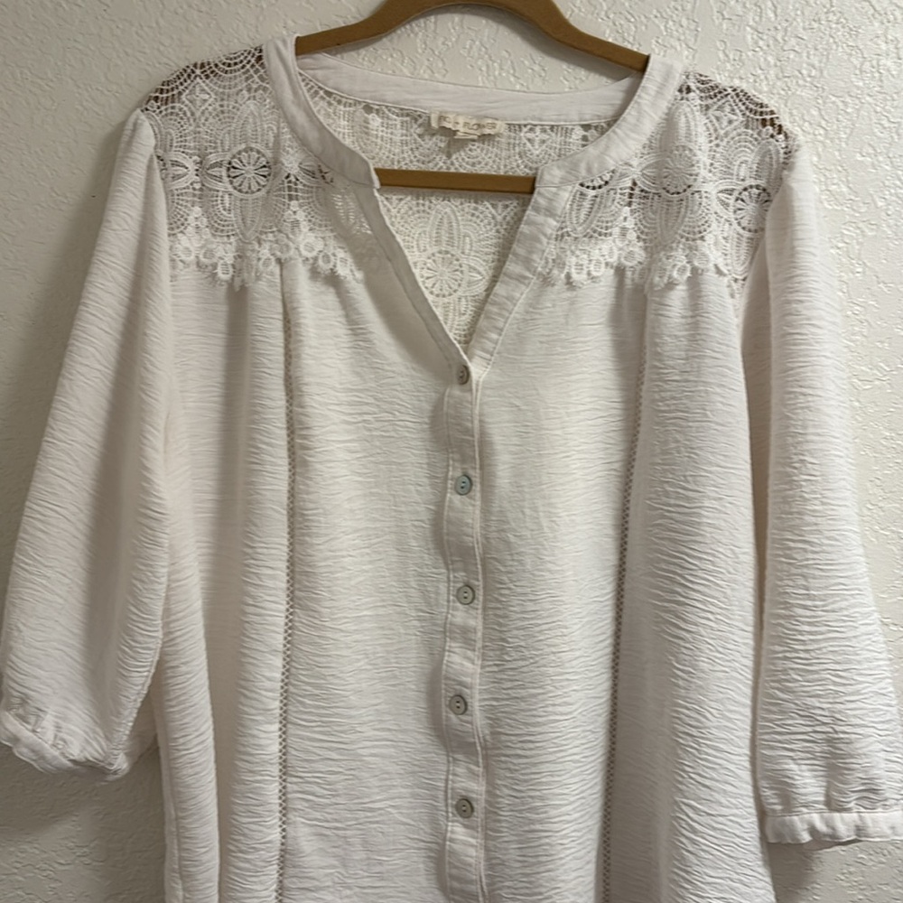 Women's FIG + FLOWER White Lace Button Up Blouse/Top 3/4 Sleeves - Size 2X